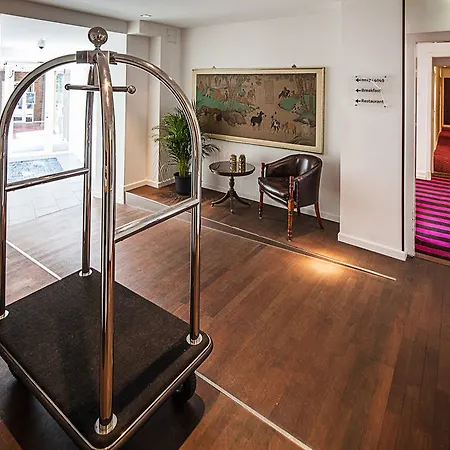 Hotel Mayfair 4*