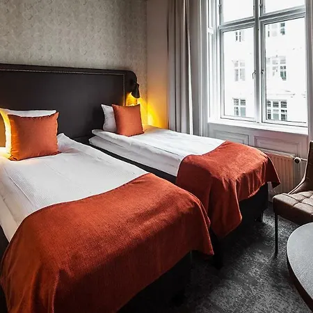 Hotel Mayfair 4*