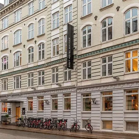 Mayfair Hotel