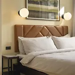 Mayfair Hotel 4*