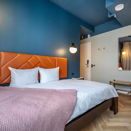 Mayfair Hotel 4*